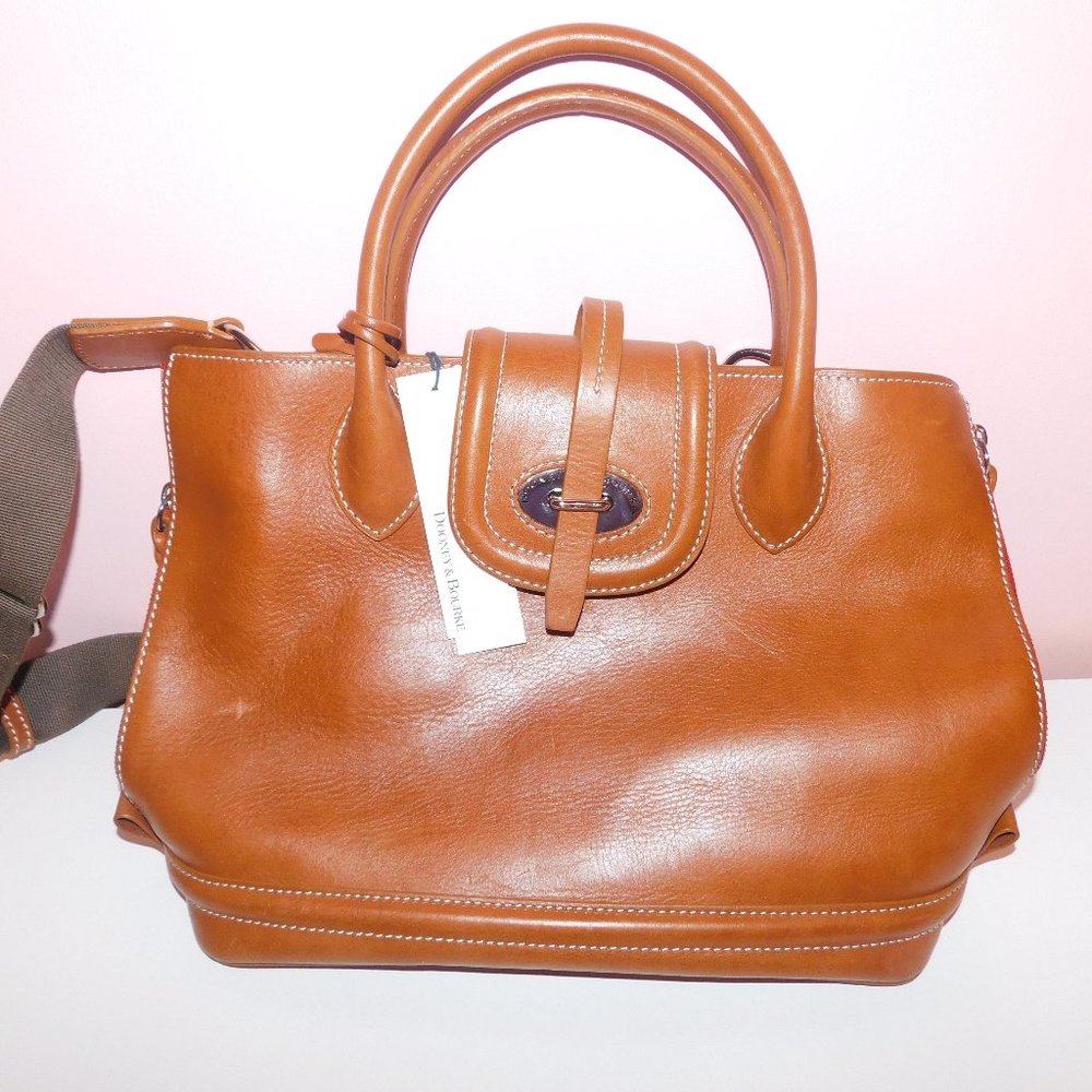 Dooney & Bourke Purse